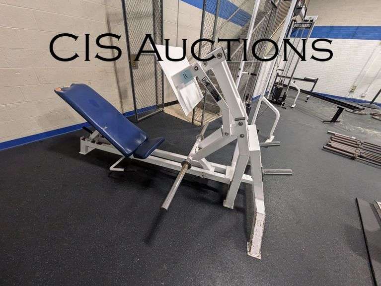 SQUAT LEG PRESS