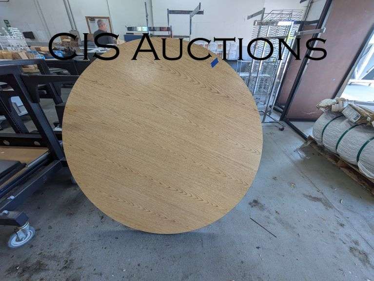 ROUND CLASSROOM TABLE