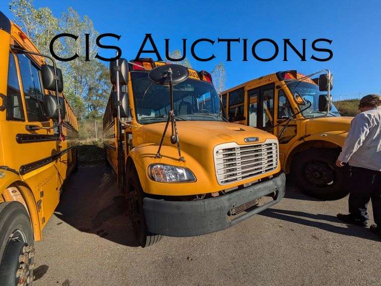 2014 THOMAS C2 W/CUMMINS 6.7L