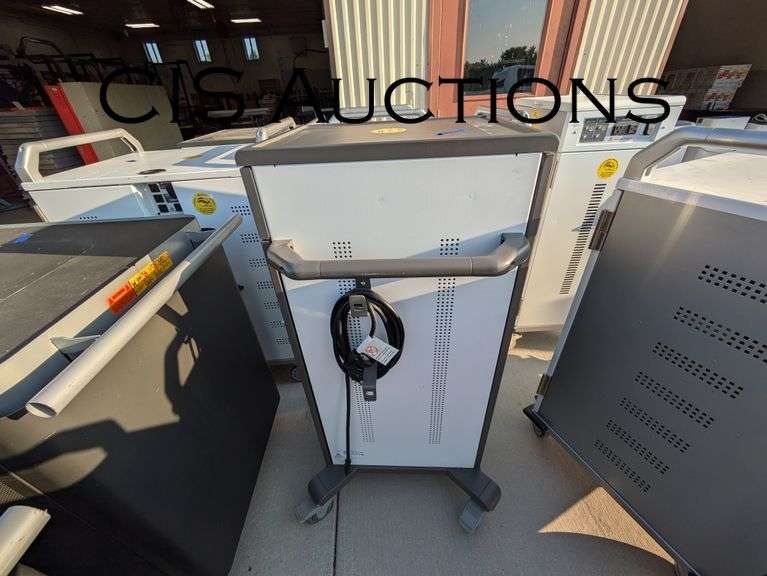 TECH CART