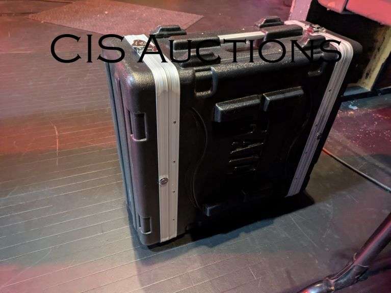 HARD SHELL CASE - CIS Auctions
