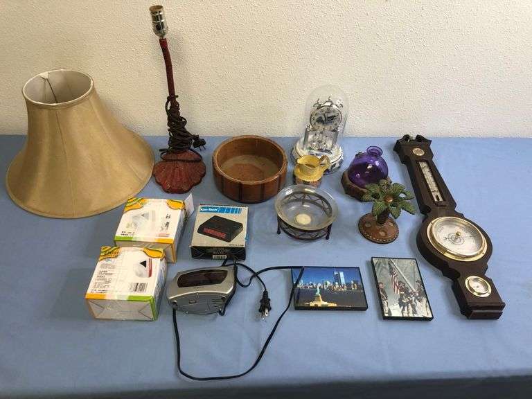 Barometer, Mantle Clock, Vases, Decorative Bowls, Twin Towers Pictures ...