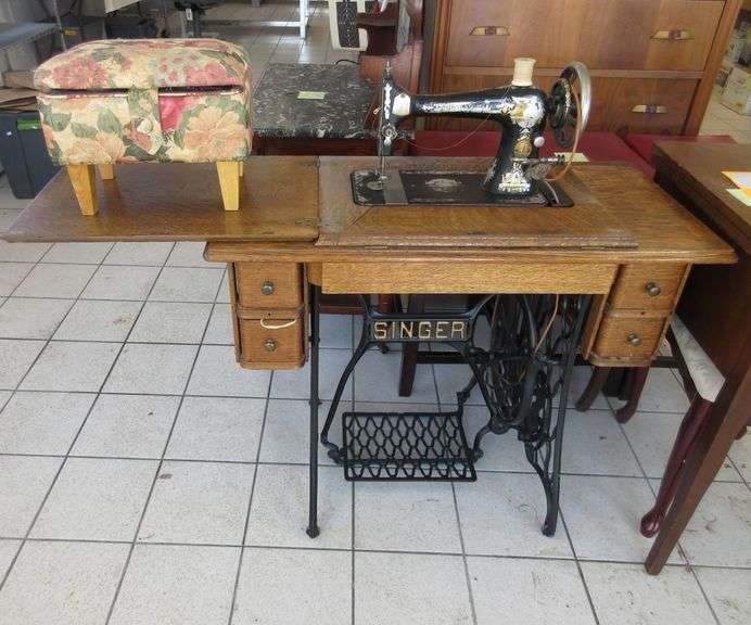 Singer Sewing Machine