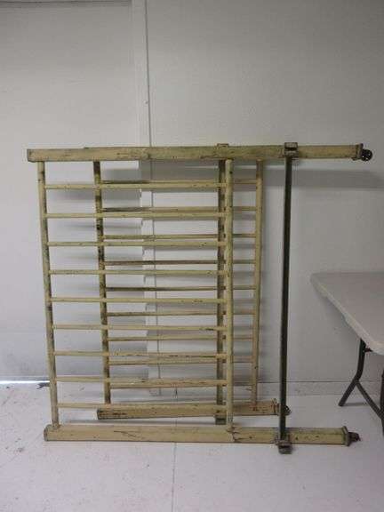 Metal Head and Foot Board, Vintage