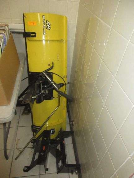 John Deere 46" Snow Blade With Brackets