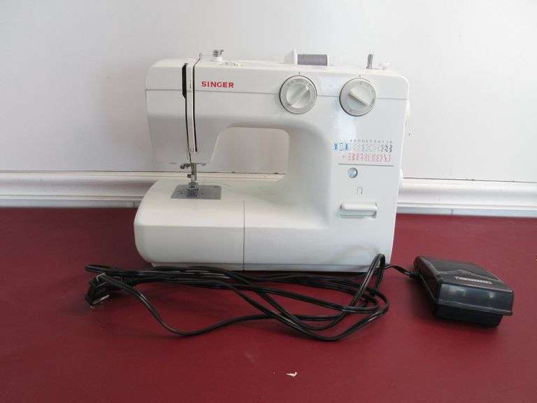 Singer Sewing Machine
