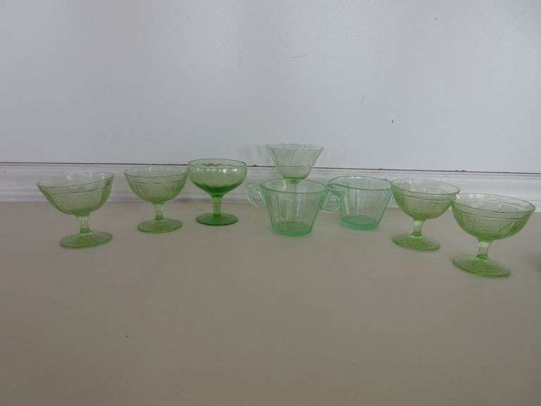 Green Uranium Depression Dishes