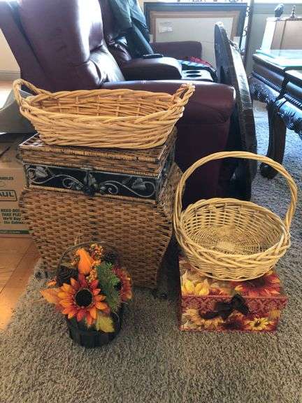 Wicker Laundry Hamper, 2) Baskets, Flower Basket, Decorative Box