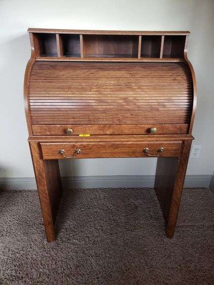 Small Roll Top Desk