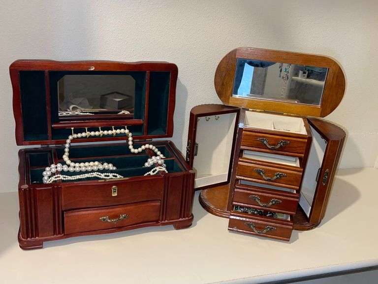 2) Wood Jewelry Boxes