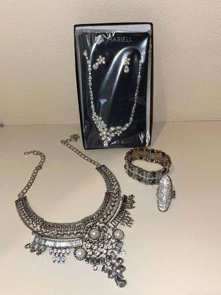 Ladies Necklaces, Ring and Bracelet