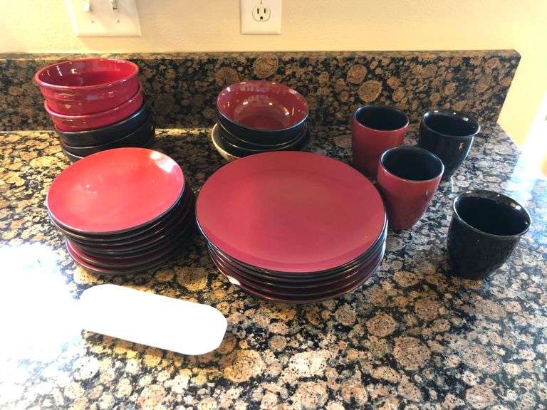 Plate, Bowl, and Mug Set