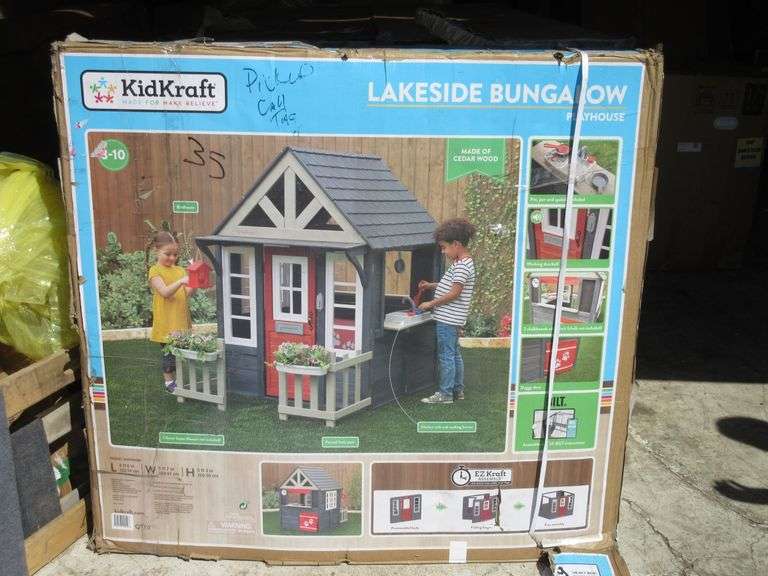 KidKraft Lakeside Bungalow Playhouse