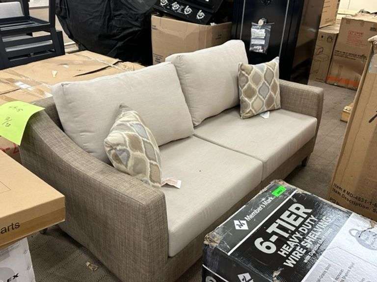 Loveseat Prime Time Auctions, Inc.