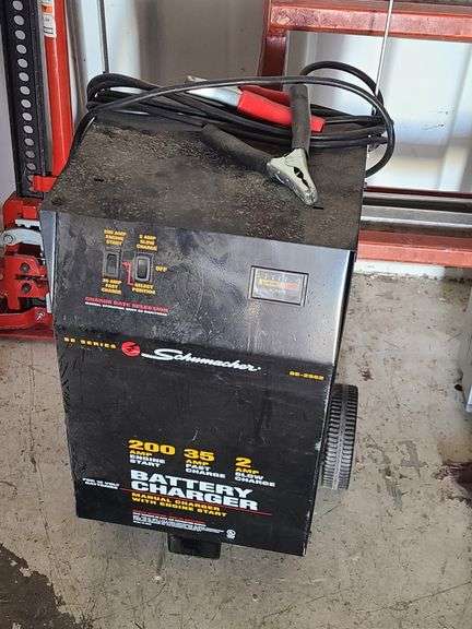 Schumacher Battery Charger
