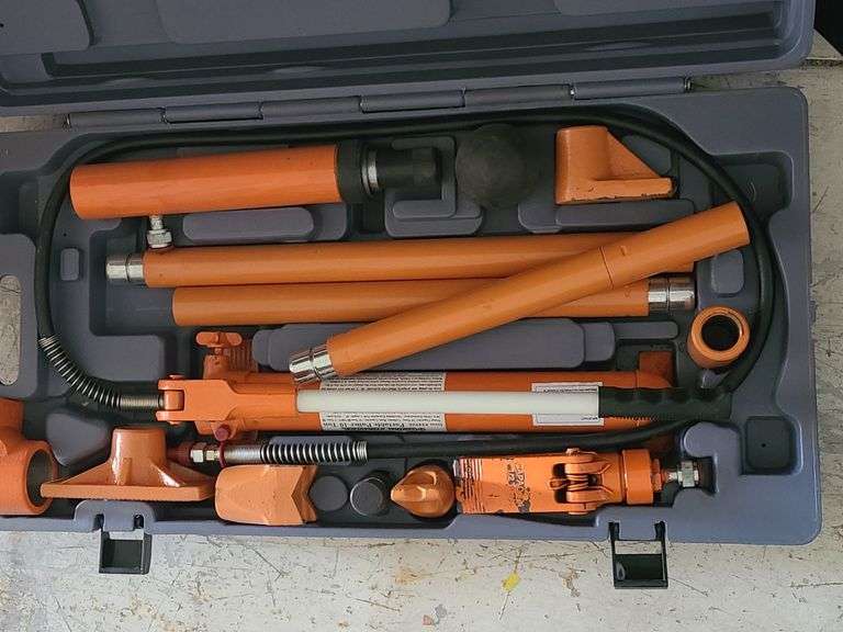 Central Hydraulics Portable Puller