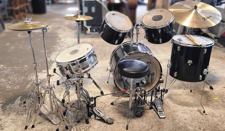 Cb Drums Drum Kit With Two Zildjian Ride Cymbals