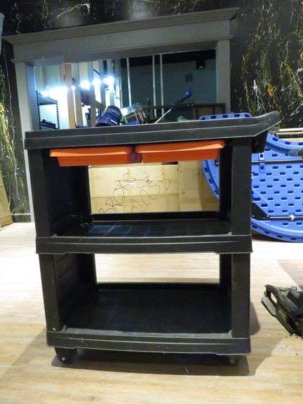 Black and Decker Rolling Cart