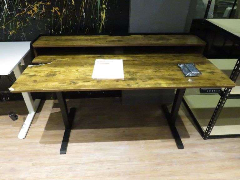 *Electric Standing Desk