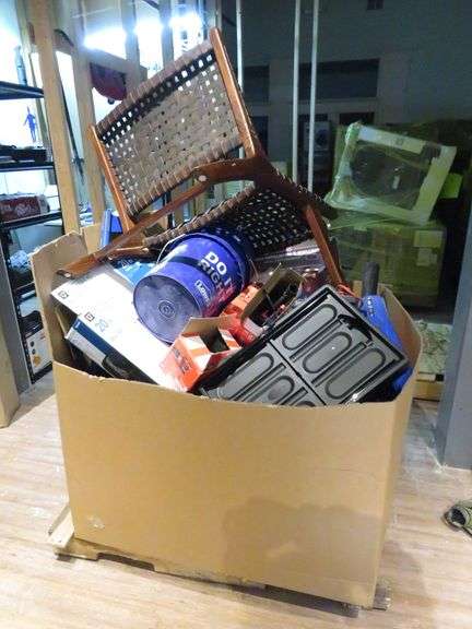 * Pallet of Damaged Items