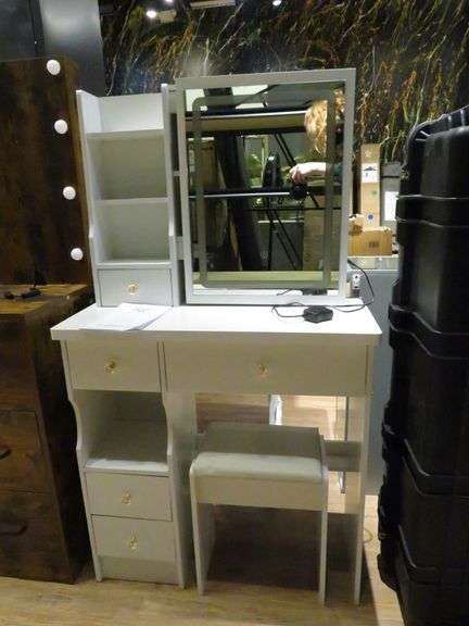 Light-Up Vanity W/ Sliding Mirror