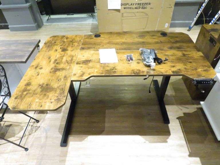 Electric Height Adjustable Standing Desk