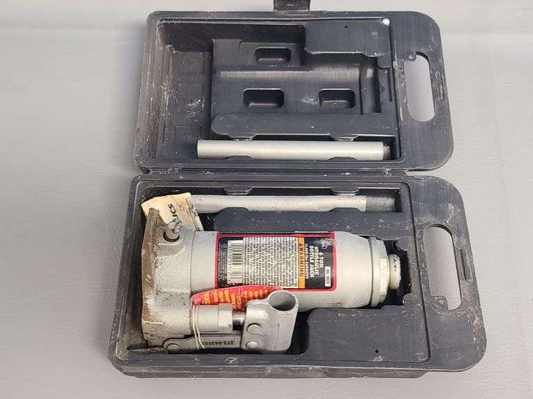 Mack 6-Ton Hydraulic Bottle Jack