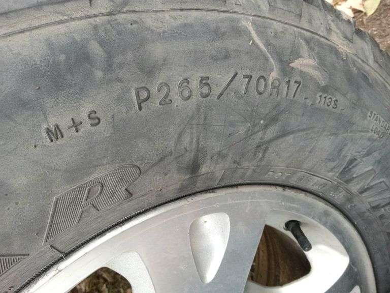 4) Tires with Rims, P265/70R17 - Prime Time Auctions, Inc.