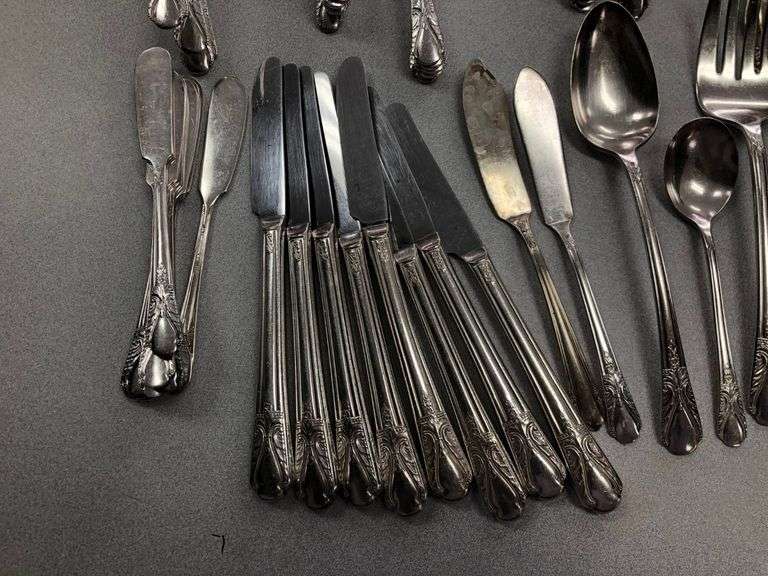 Silverware - Prime Time Auctions, Inc.