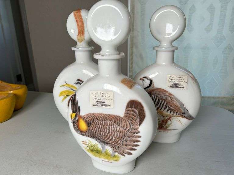 1969 Dant Field Bird Bottle Collection