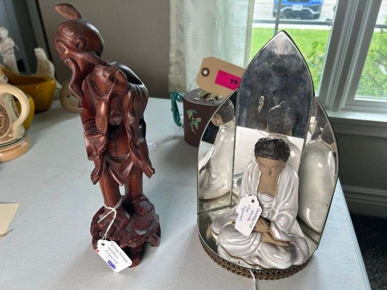 Fisherman Wooden Figure, Buddhist Figurine, Mirror Display Stand