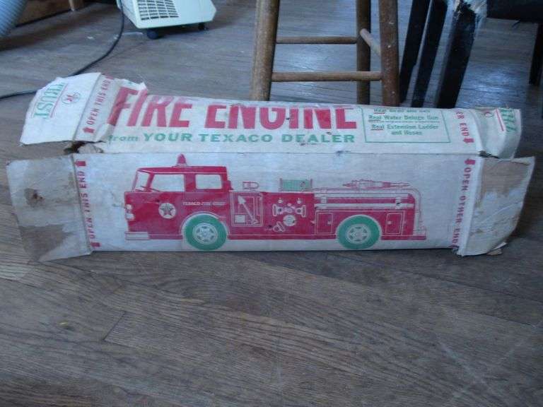 Texaco Dealer Fire Engine