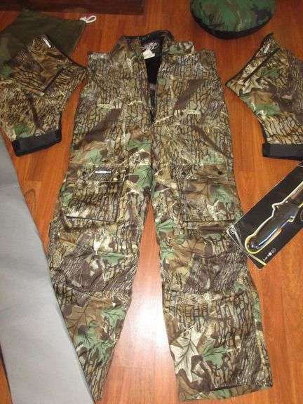 Joe Rocket Hunting Gear, Gerber Gator Machete, Rifle Sleeve