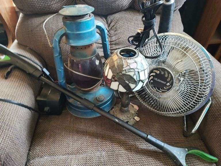 Small Fan, Lantern, Grabber, Tea Light Holder