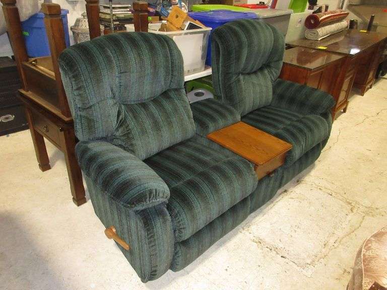 Loveseat Recliner with Middle Console