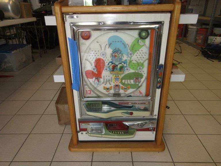 Vintage Nishijin Shiroi Kamome Game
