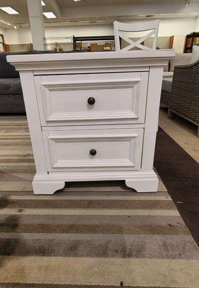 Universal Broadmoore Nightstand