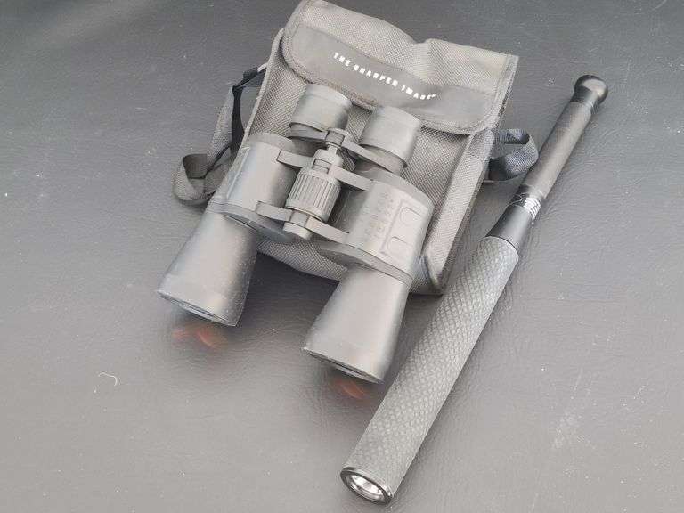 The Sharper Image Binoculars, Bat Light