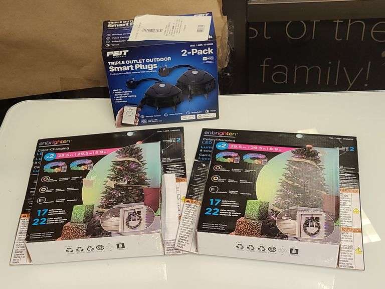 Feit Triple Outlet Outdoor Smart Plugs, 2) Enbrighten Color-Changing ...