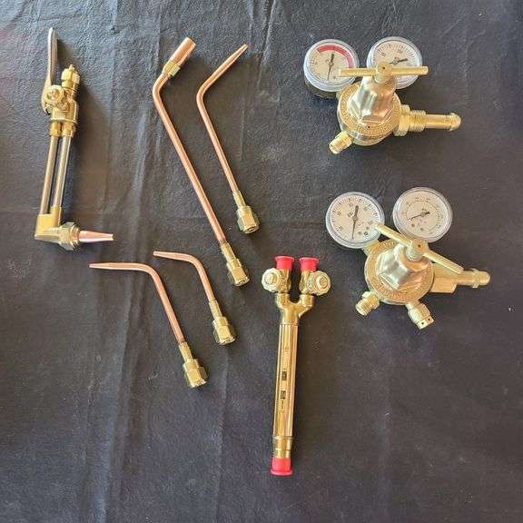 Uniweld Oxy-Acetylene Welding and Cutting Torch Kit - Prime Time ...
