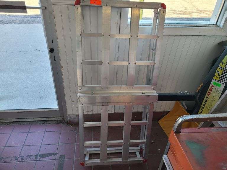 Aluminum Cargo Hitch