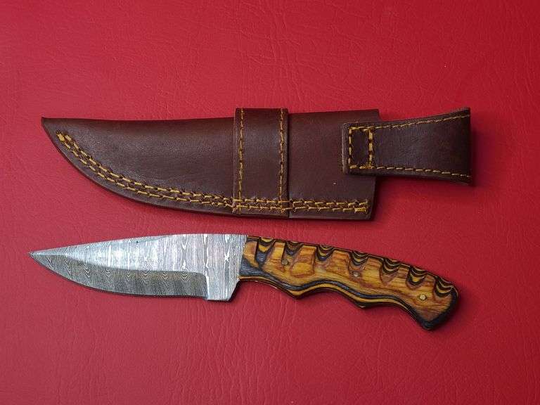 Old Ram  Damascus Knife with Leather Sheath