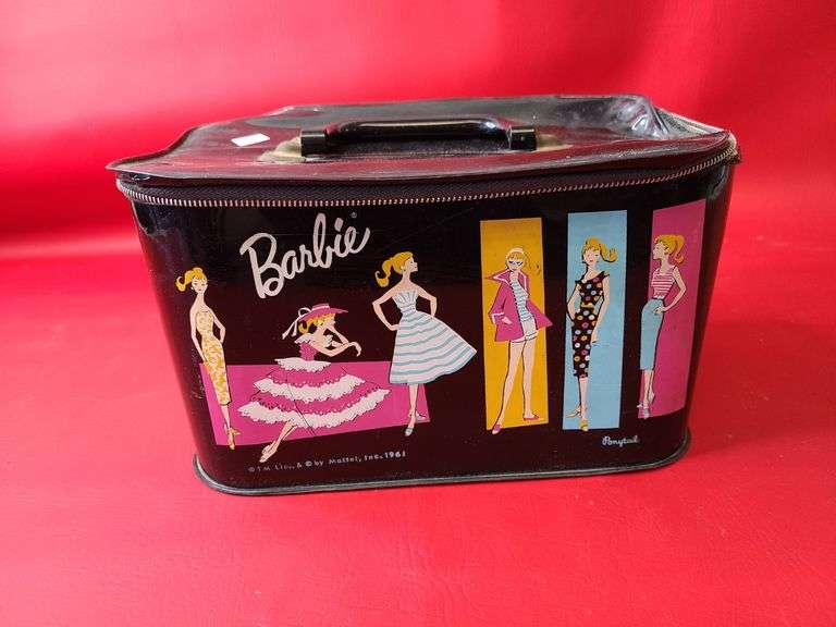 1961 Barbie Case