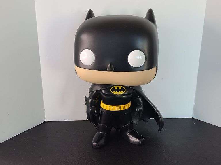 DC Comics Super Heroes Batman 17" Tall Figure