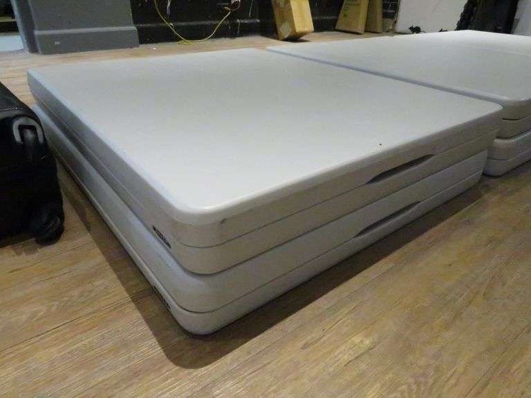 2) Lifetime Folding Tables