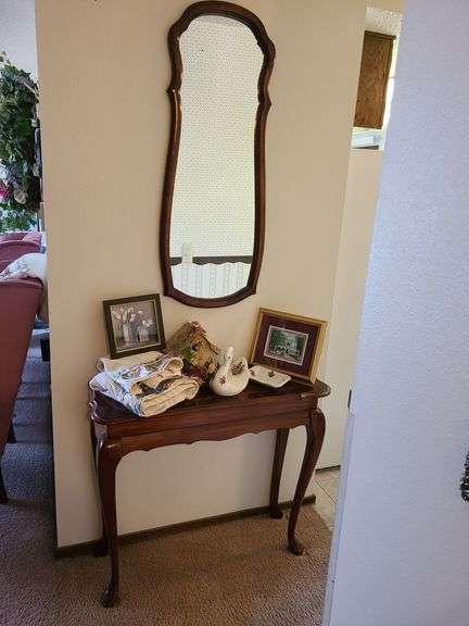 Wall Mirror, Entryway Desk, Framed Pictures, Decor, Decorative Dish Towels