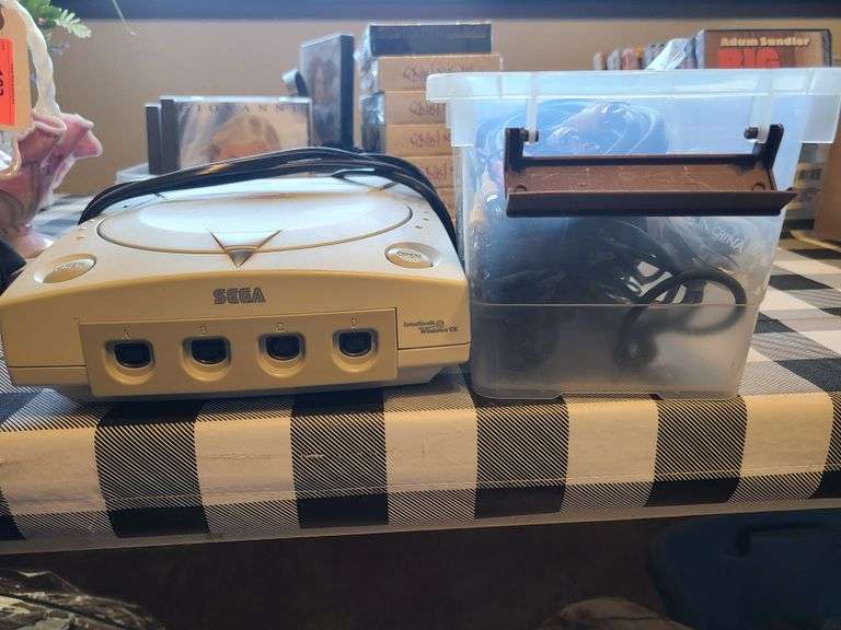 Sega Dreamcast Console