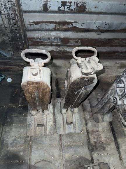 2) Jacks - Prime Time Auctions, Inc.