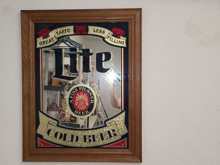 Lite Beer Mirrored Sign