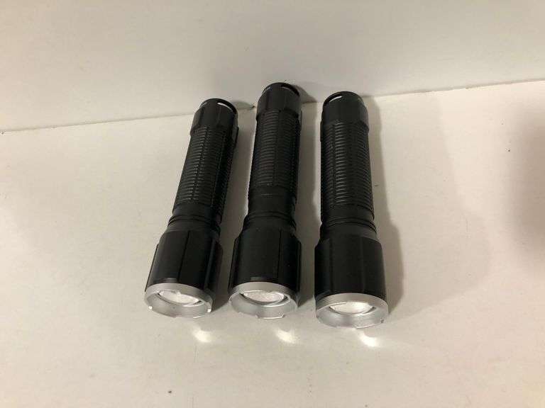 3) Flashlights - Prime Time Auctions, Inc.